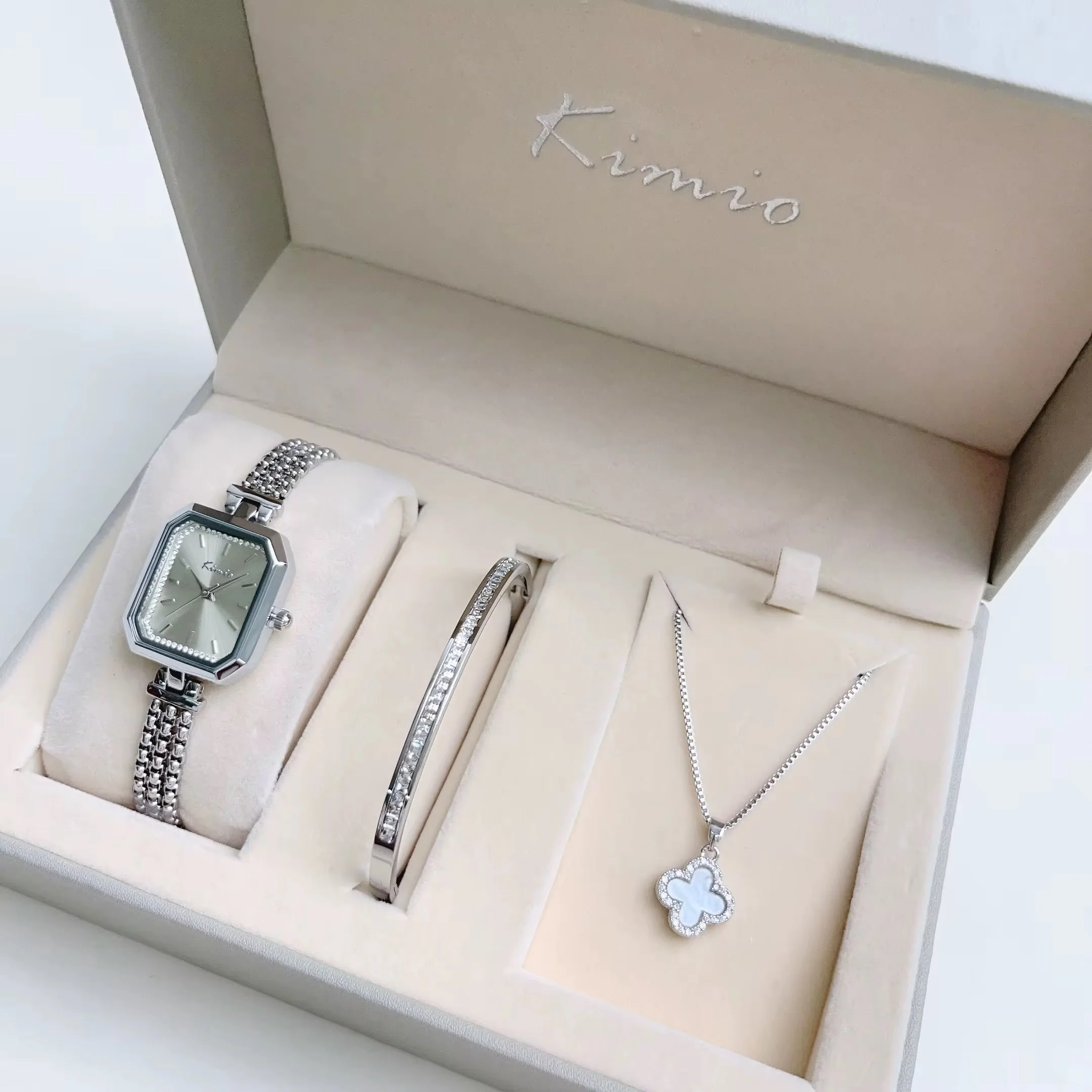 Luxury Gold Watch and Bracelet Set