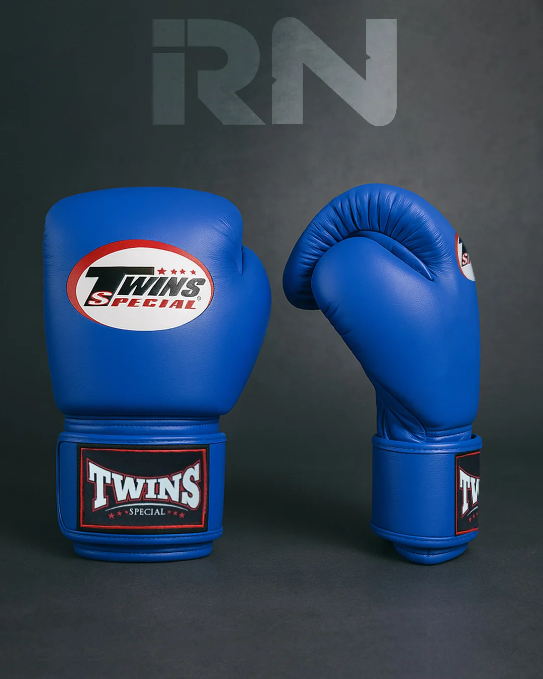 twins gloves  blue