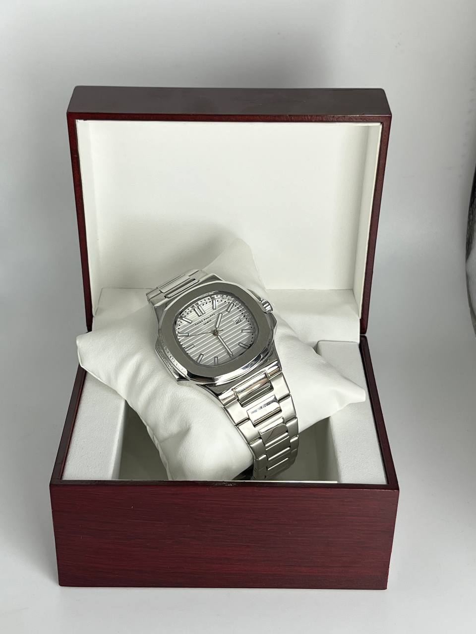 Patek Philippe Silver Tableau Blanc