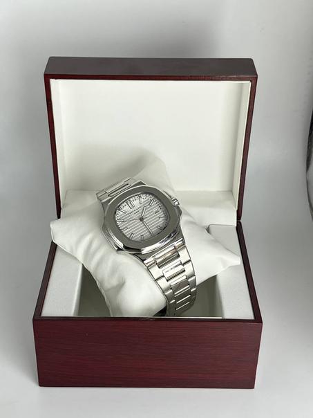 Patek Philippe Silver Tableau Blanc