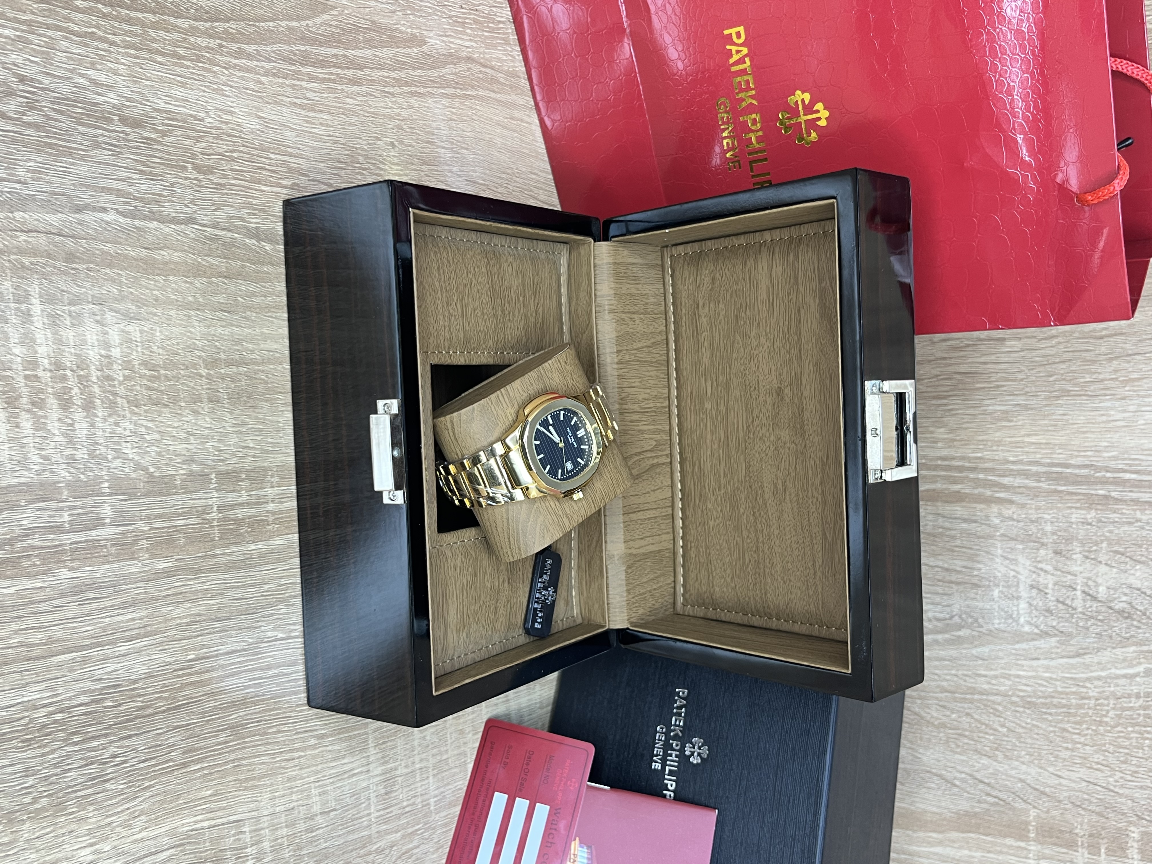 Patek Philippe GOLD Tableau NOIR