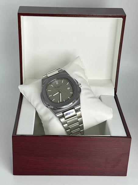 Patek Philippe Silver Tableau Gris
