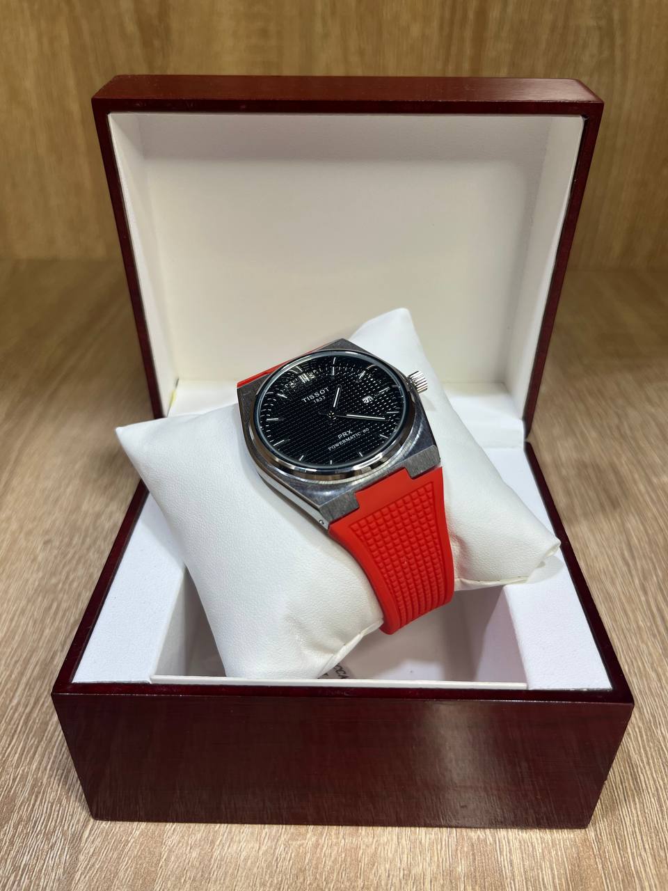 Tissot Édition Silicone orange tableau NOIR
