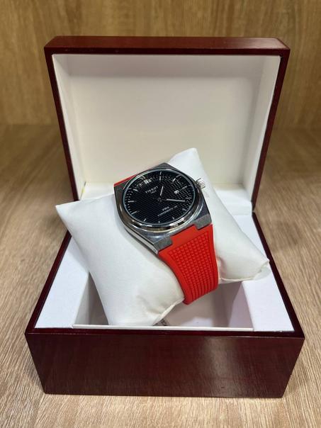 Tissot Édition Silicone orange tableau NOIR