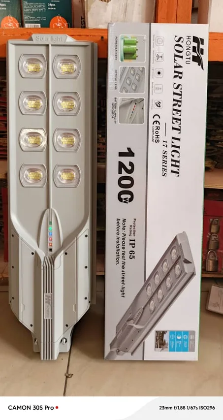 Lampadaire solaire 1200 W BLANC SOL