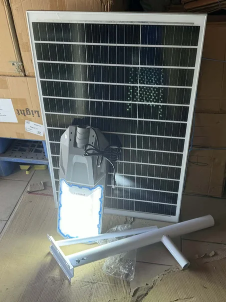 LAMPADAIRE SOLAIRE TACOCO-ENERGY 1500W