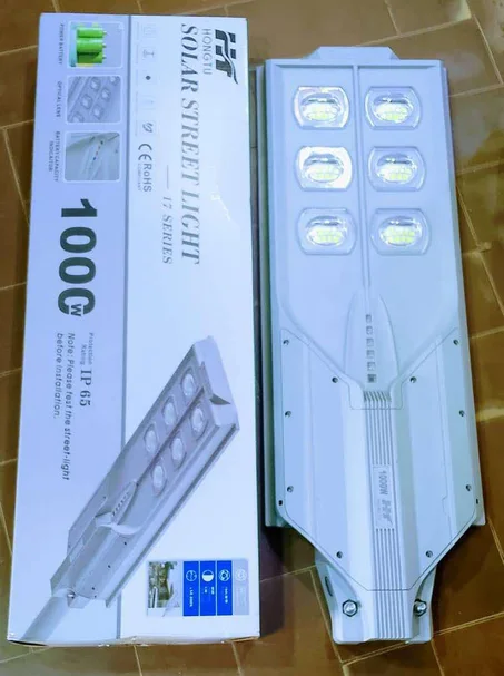 Lampadaire solaire 1000 W BLANC SOL