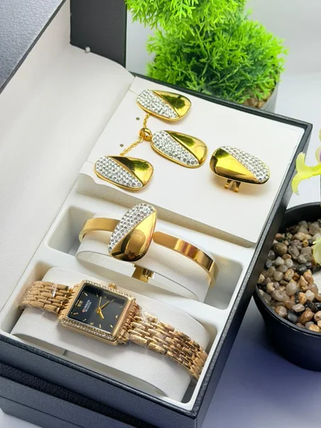 Découvrez notre coffret exclusif de bijoux (42) 2026