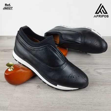 حذاء جلد للرجال بالغينه