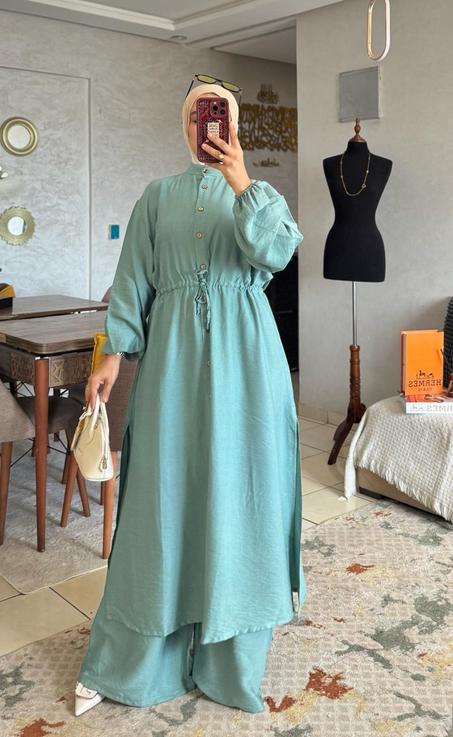 طقم الأناقة العصرية