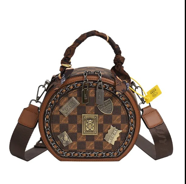 • حقيبة يد كروس