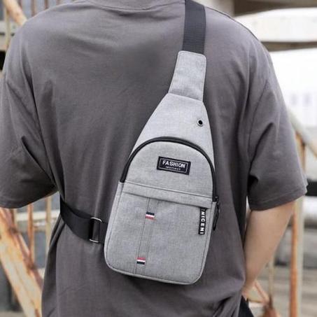 حقيبة صدر عصرية للرجال