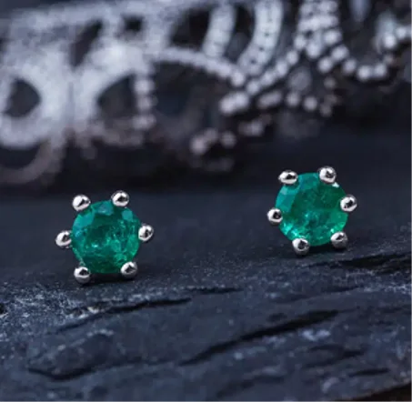 حلقات اذن حجر الزمرد Boucles d'oreilles Emeraude