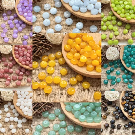 اكسسوارات الملابس مصنوعة من الاحجار الكريمة
