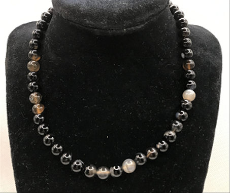 قلادات العقيق السليماني