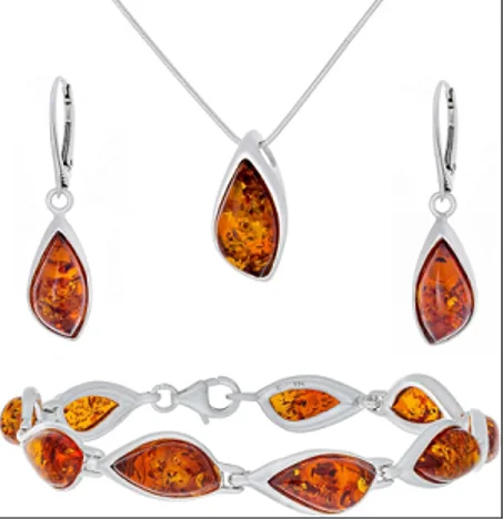 مجوهرات احجار الكهرمان الكريمة