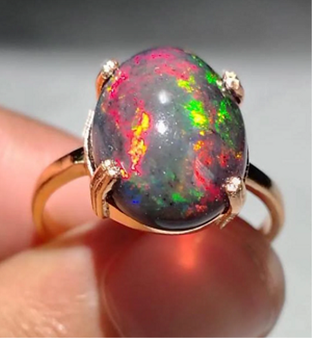 خواتيم احجار الاوبال الكريمة