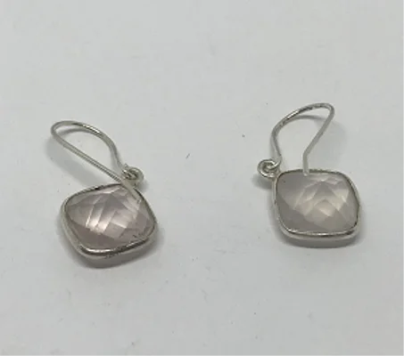 حلقات اذا الكوارتز الوردي