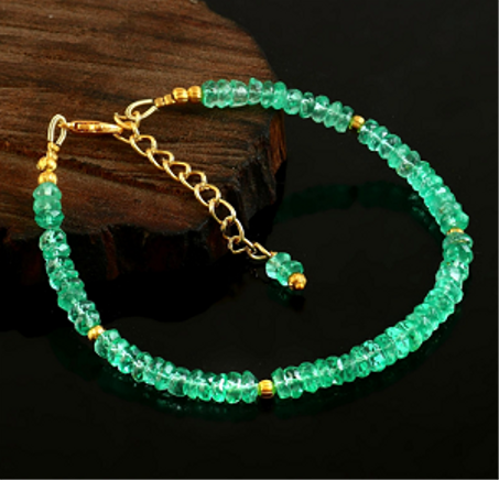 اساور احجار الزمرد الكريمة