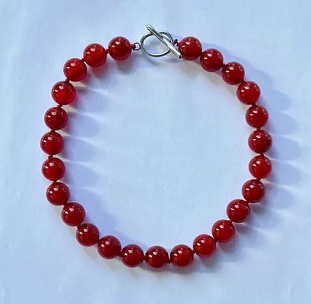 قلادة من العقيق الأحمر معقودة يدويًا، قلادة من الأحجار الكريمة الحمراء الأصلية، مجوهرات مميزة من الأحجار الكريمة