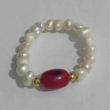 خاتم جوهر حر بلدي يتوالد مع حجر المرجان الأحمر البحري