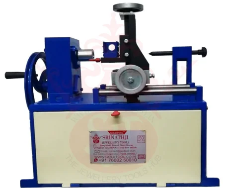 Machine manuelle pour tirer les tubes des bracelets et des bagues