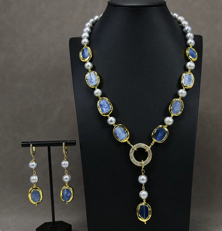 Parure en pierres naturelles kyanite