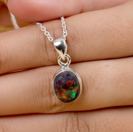 قلادة من الأوبال الأسود، قلادة من الفضة الإسترلينية عيار 925، قلادة من الأوبال الرقيق، قلادة بسيطة، قلادة مصنوعة يدويًا، قلادة من الأوبال، قلادة من الأوبال البيضاوي