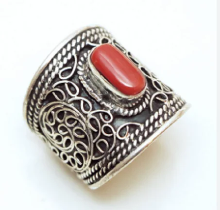 Bijoux ethniques indiens bague en argent 925 avec corail