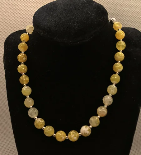 كوليي حجر السترين : عرض الخرزات 10 ملمترات