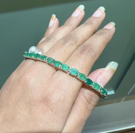 Bracelet tennis en émeraude fait main 