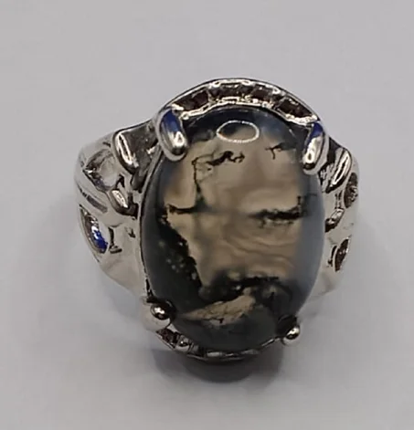 خاتم فضي مرصع بحجر كريم عقيق صابوني