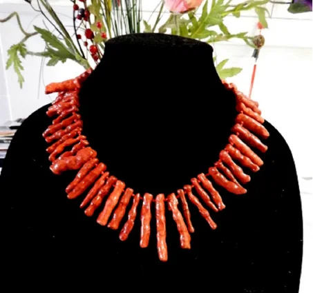 collier corail brut