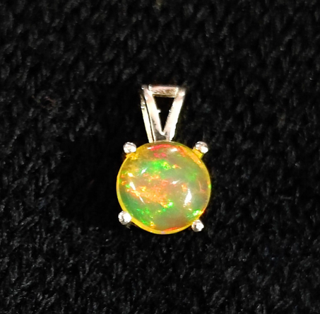 قلادة أوبال إثيوبية مصنوعة يدويًا من الفضة الإسترلينية: عقد دائري من الكابوشون