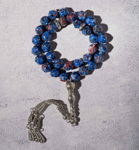 سبحة حجر عقيق ازرق بقصة الاماس