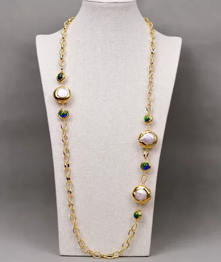 قلادة الأزياء والمجوهرات الجمالية