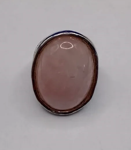 خاتم فضي مرصع بحجر الكوارتز الوردي Quartz rose