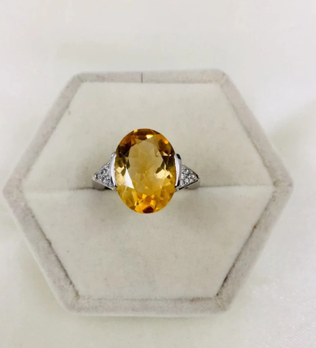 خاتم بيضاوي من حجر السترين: خاتم آرت ديكو من الذهب الأبيض عيار 14 قيراطًا، حجر ميلاد شهر نوفمبر