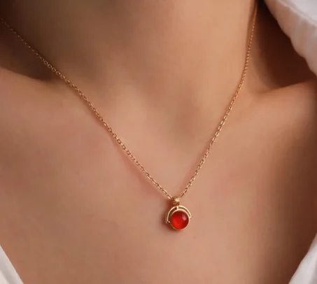 قلادة من العقيق الأحمر بتصميم بسيط، قلادة من العقيق الأحمر، قلادة من الأحجار الكريمة الحمراء، قلادة فضية، هدية لها