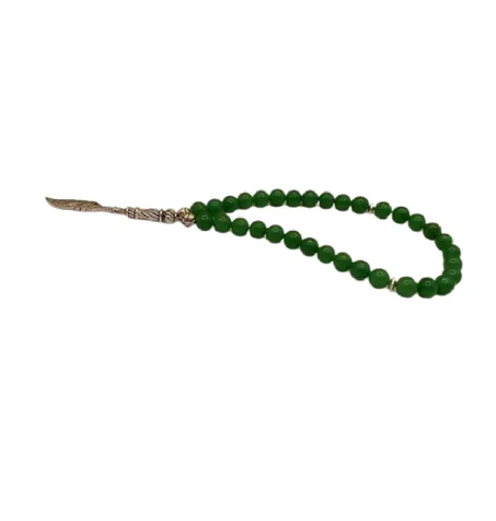 سبحه حجر الجاد الاحمر النادر العدد 33 خرزه مطعم بالفضه