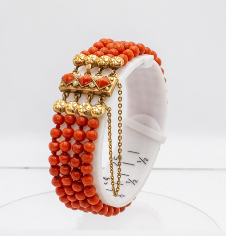 سوار من المرجان الدموي مع مشبك منزلق وسلسلة من الذهب عيار 14 قيراطًا