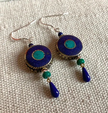 أقراط نيبالية تقليدية من الفيروز واللازورد - أناقة - حرفية عالمية