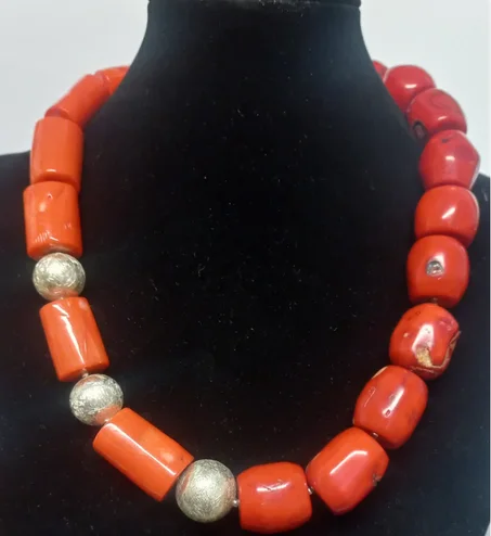 Grand collier de corail lourd, bicolore (orange et rouge)