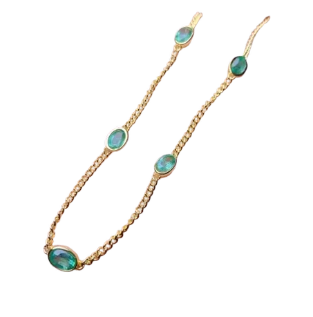 قلادة من حجر الزمرد مع فضة إسترليني عيار 925