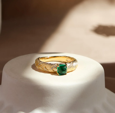 خاتم ذهبي مزخرف بزمرد أصلي، وخاتم خطوبة عتيق مضفر من الزمرد المزروع في المختبر، وخاتم ذكرى سنوية، وخاتم وعد