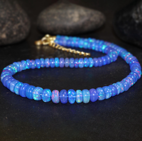 قلادة كبيرة الحجم من لؤلؤ الأوبال الإثيوبي الأزرق الناري الطبيعي للنساء، قلادة أوبال ناري عتيقة، قلادة لؤلؤ الأوبال الإثيوبي AAA