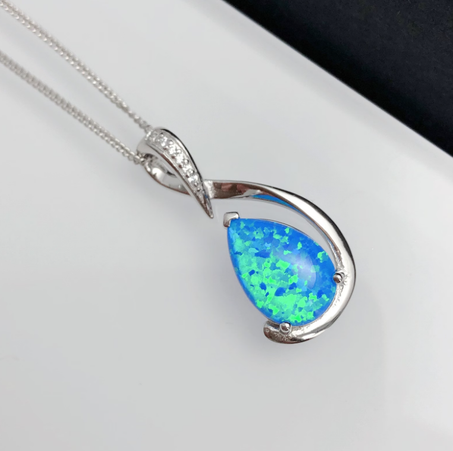 قلادة راشيل من الأوبال الأزرق، قلادة جوهرة شهر أكتوبر، قلادة من الفضة الإسترليني، كابوشون أوبال أزرق، مجوهرات أوبال، هدية عيد ميلاد