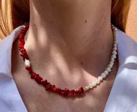 Big Pearl and Coral - Collier
