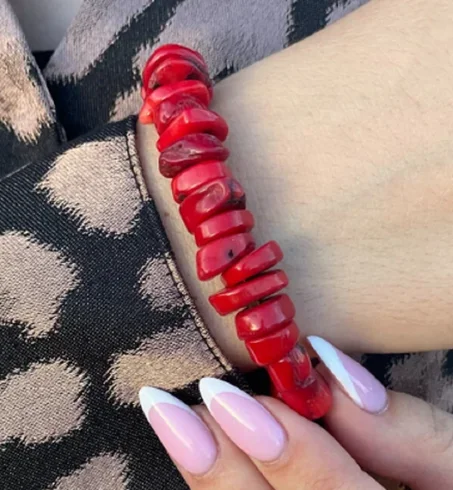 Bracelet exquis  Red Coral, cadeau pour la mère, bijoux en pierre faits à la main, cadeau  pour elle