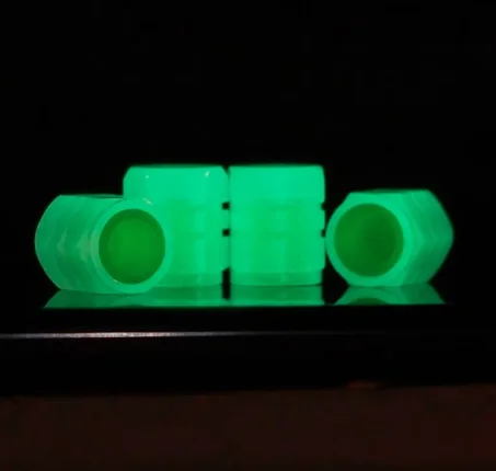 أغطية صمامات العجلات